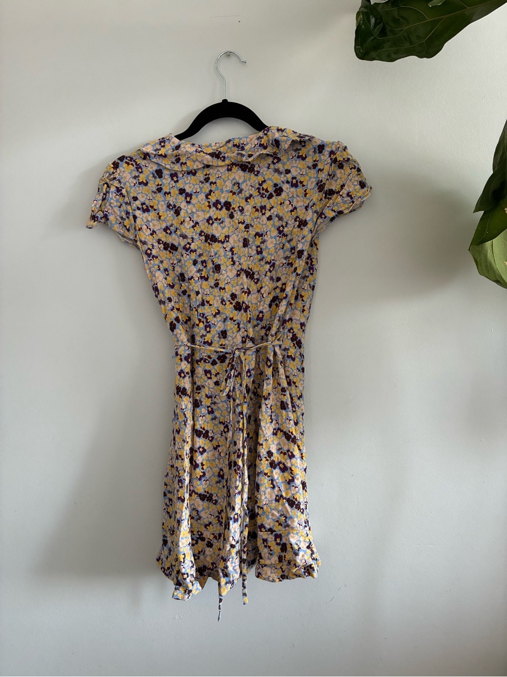 Aritzia Savoy Wrap Dress - Picture 2 of 2